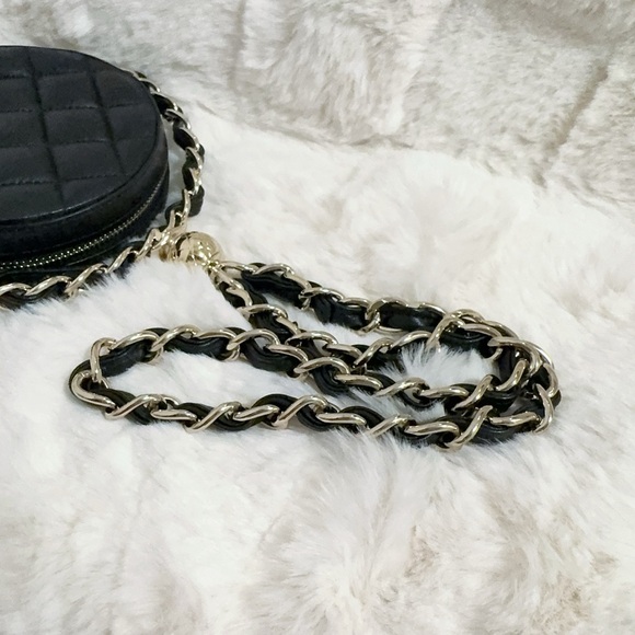 CHANEL  Quilted Chain Round Mini Clutch Bag - Picture 8 of 14